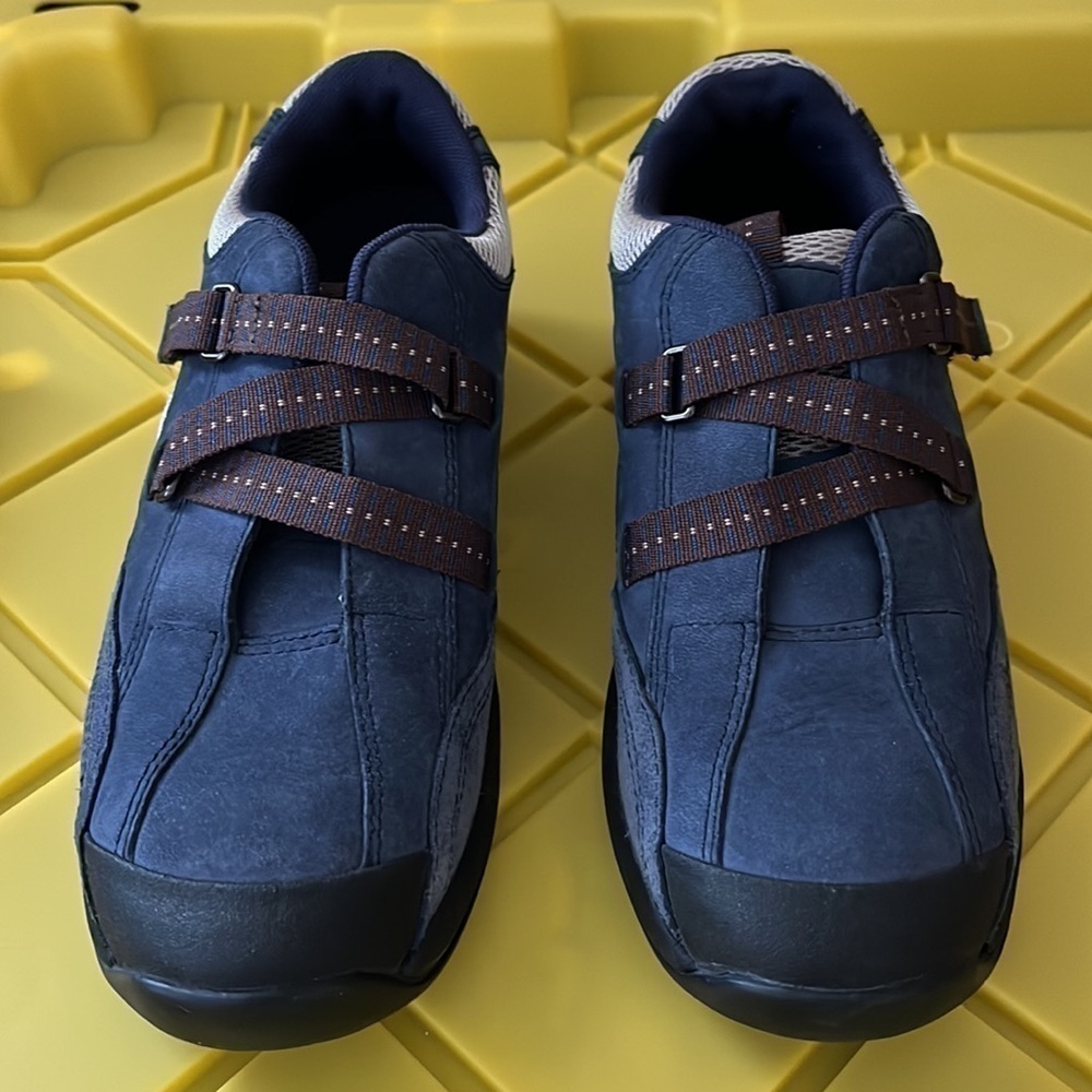 Like-new Rockport shoes